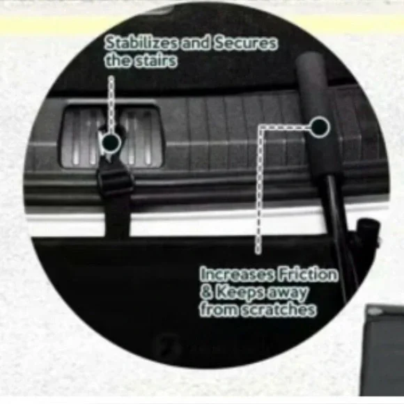 Collapsible Pet Stairs 4 Step Dog Ramp Portable Lightweight Black - Snaggle Paw - Picture 3 of 9